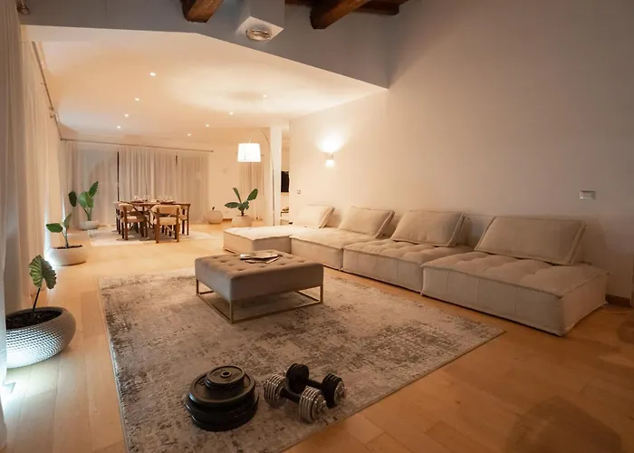 Villa Farfa Castelnuovo di Farfa